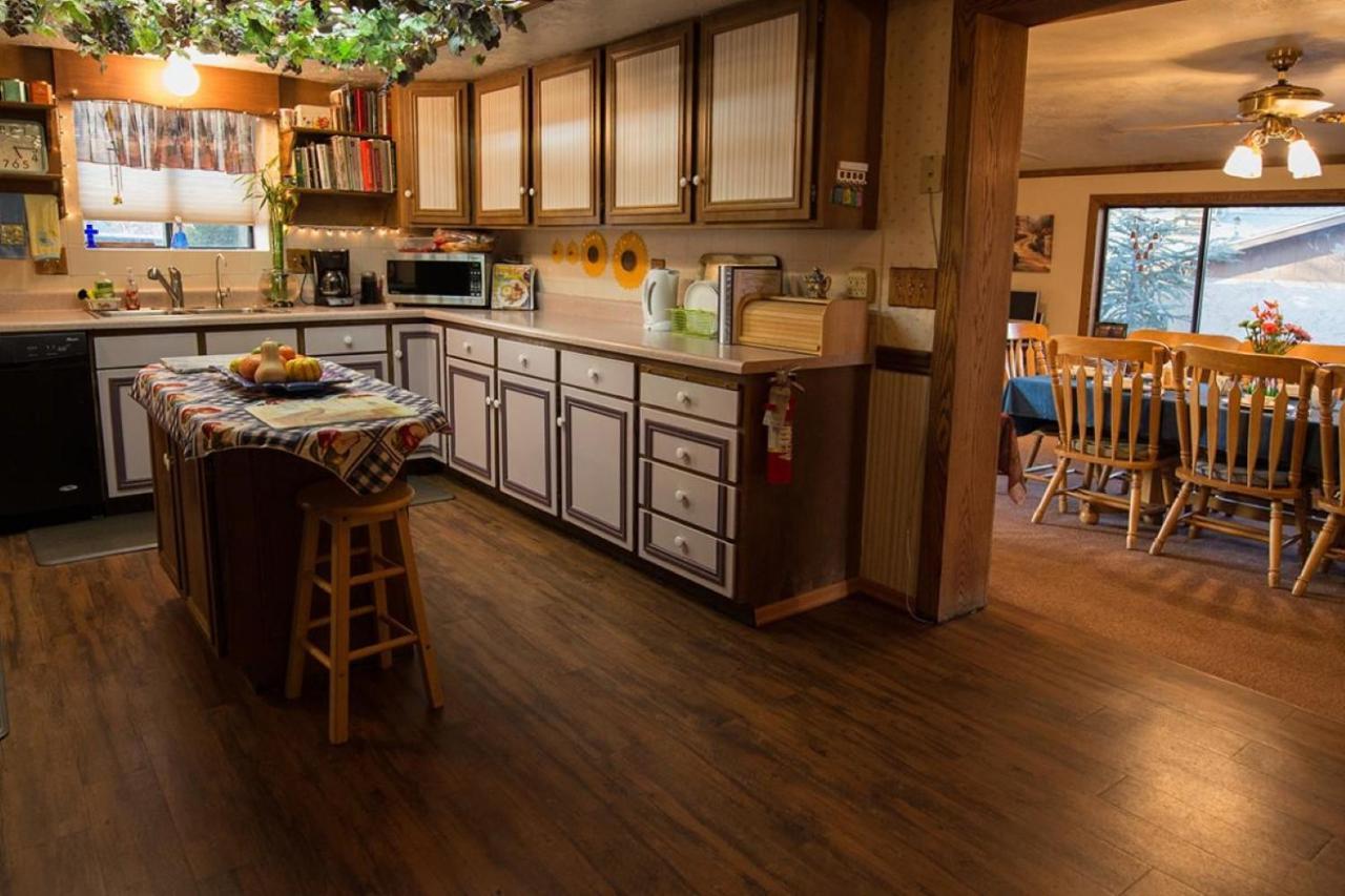 עמוד Canyon Colors Bed And Breakfast מראה חיצוני תמונה
