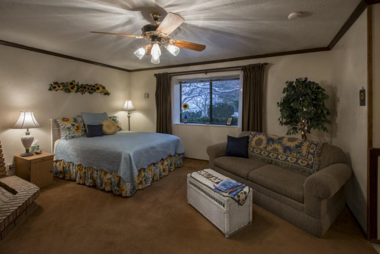 עמוד Canyon Colors Bed And Breakfast מראה חיצוני תמונה